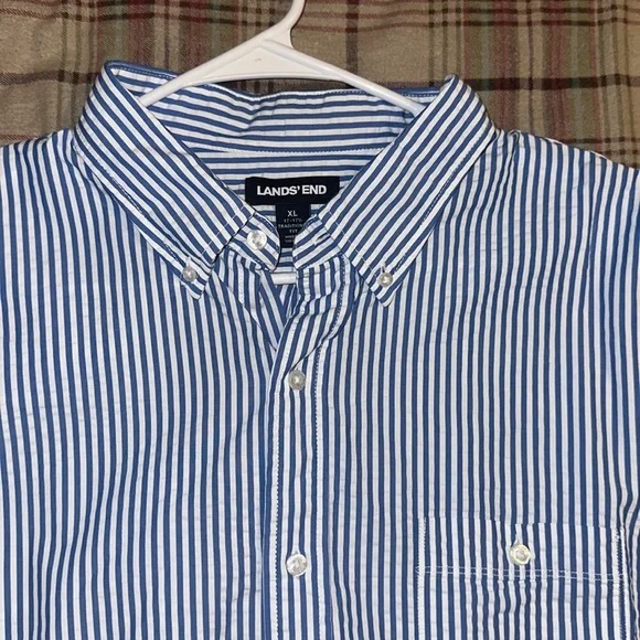 Lands end button up T-shirt - Picture 2 of 3